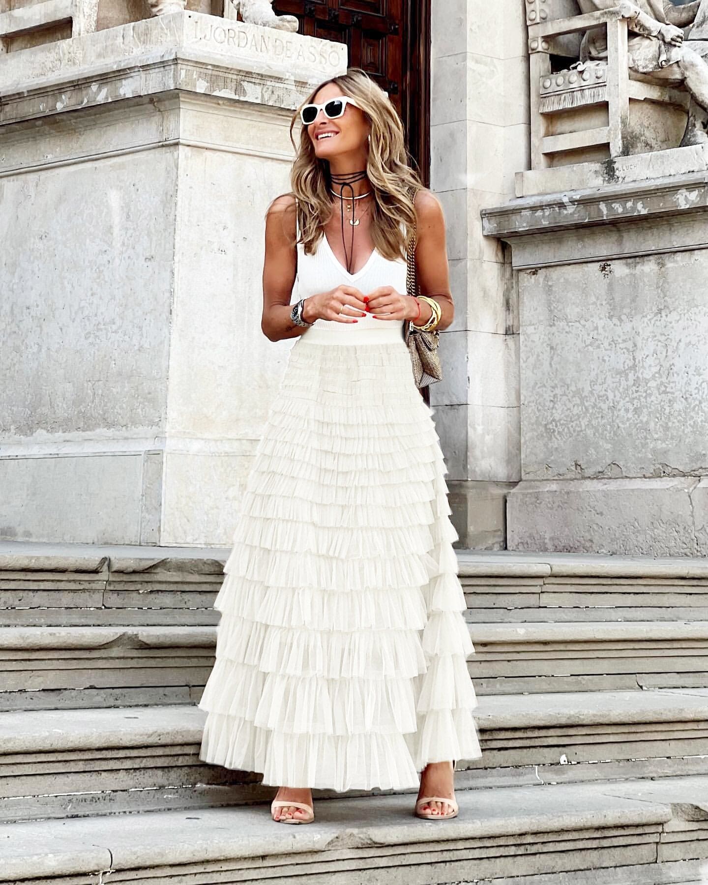 Elegant Women's Maxi Skirt with Pleated Look and High Waist