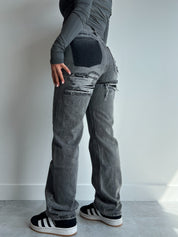 Trendy High-Waisted Jeans For Women With Straight Legs And Ripped Details