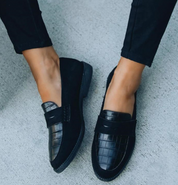 Women's Black Classic Loafers with Refined Finish