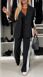 Comfortable Women's Blazer Set with Wide Pants and Stripes
