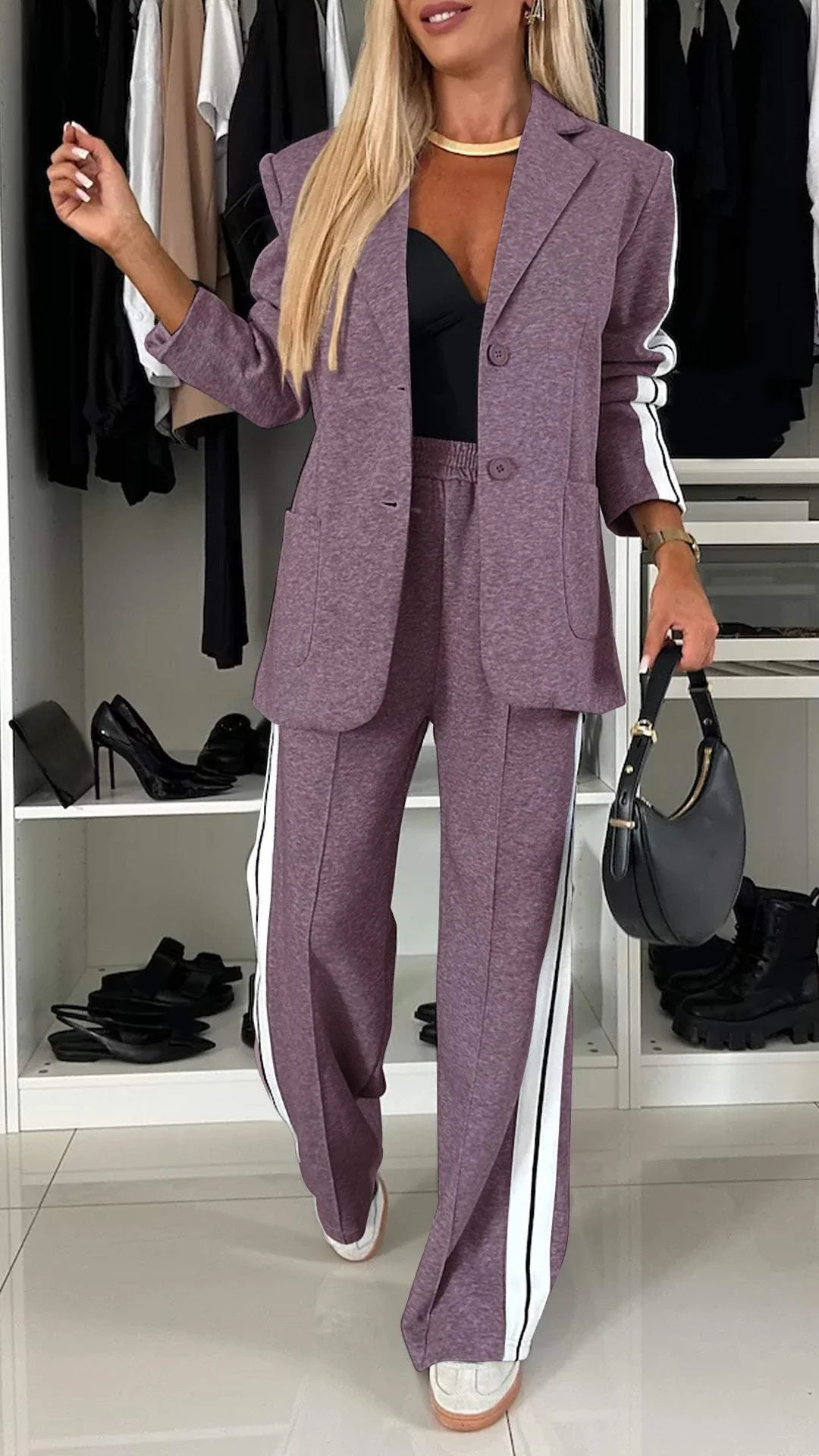 Comfortable Women's Blazer Set with Wide Pants and Stripes