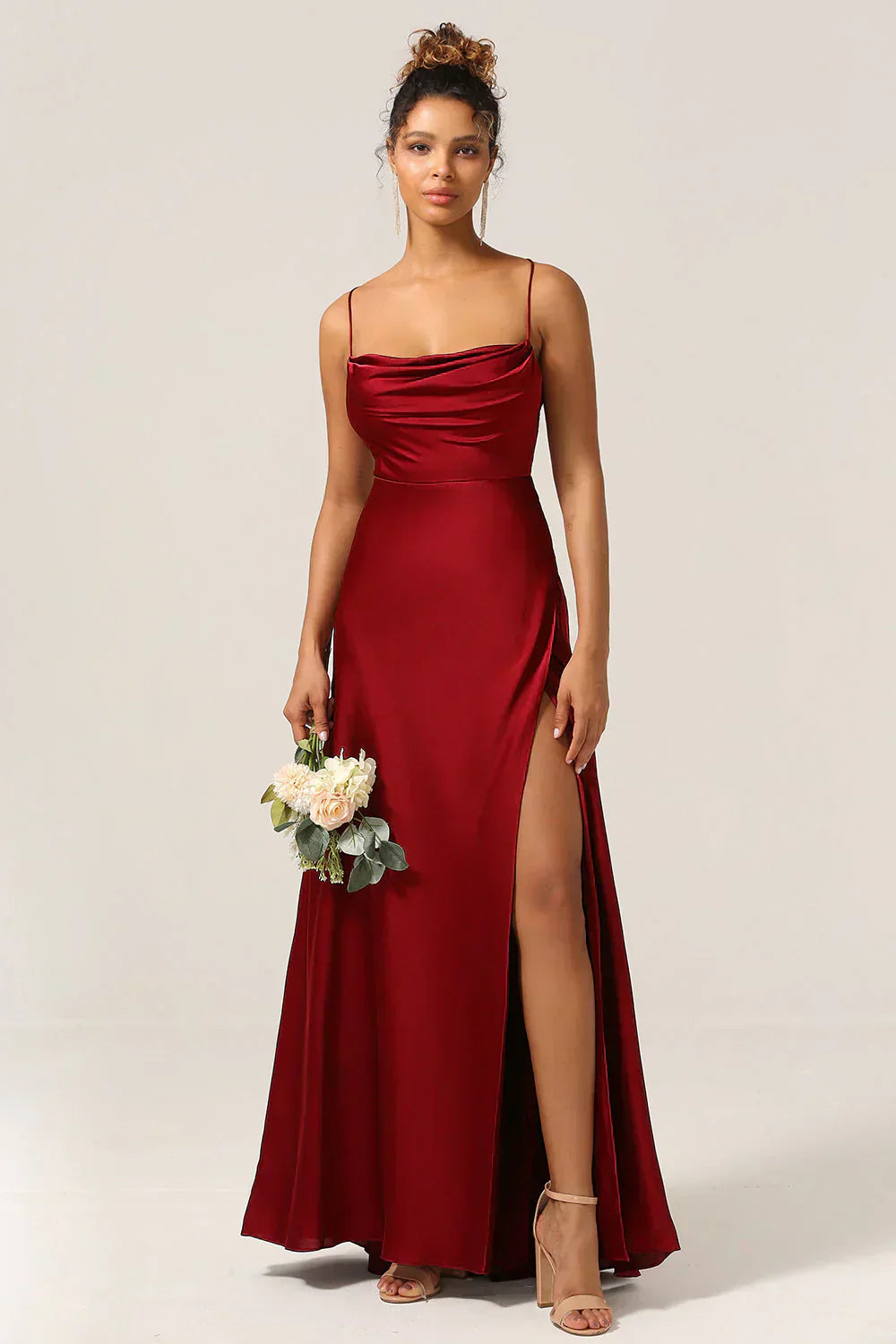 Maartje - Satin evening dress with high slit and open back