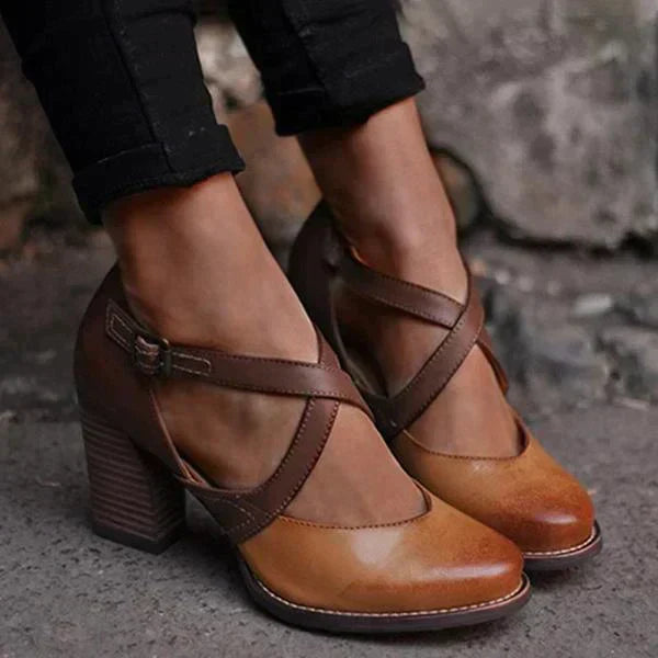 Brown Women's Pumps With Crossed Straps And Block Heel