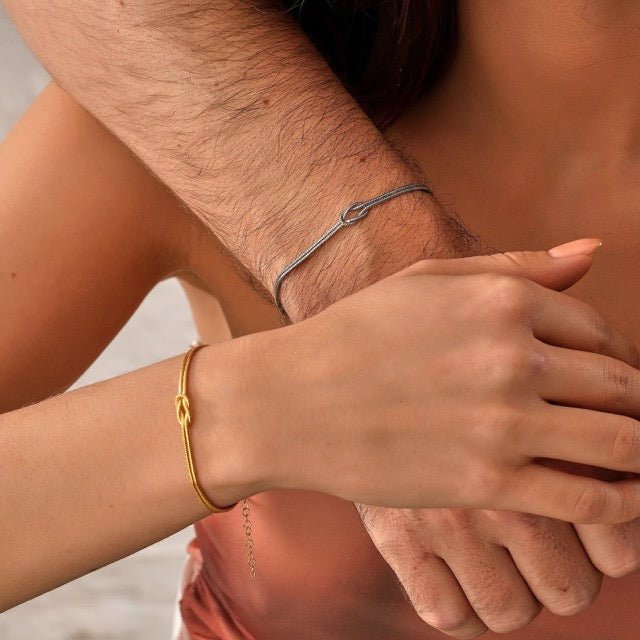 Nova - Love Knot Bracelet
