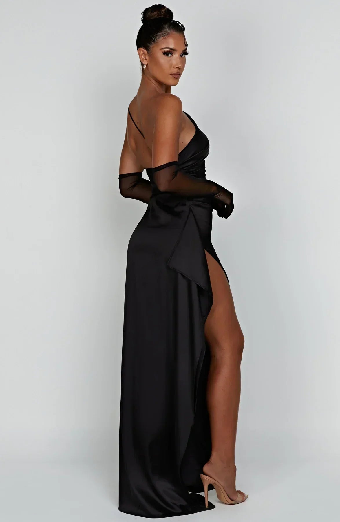 Elegant Satin One-Shoulder Maxi Evening Dress with High Slit