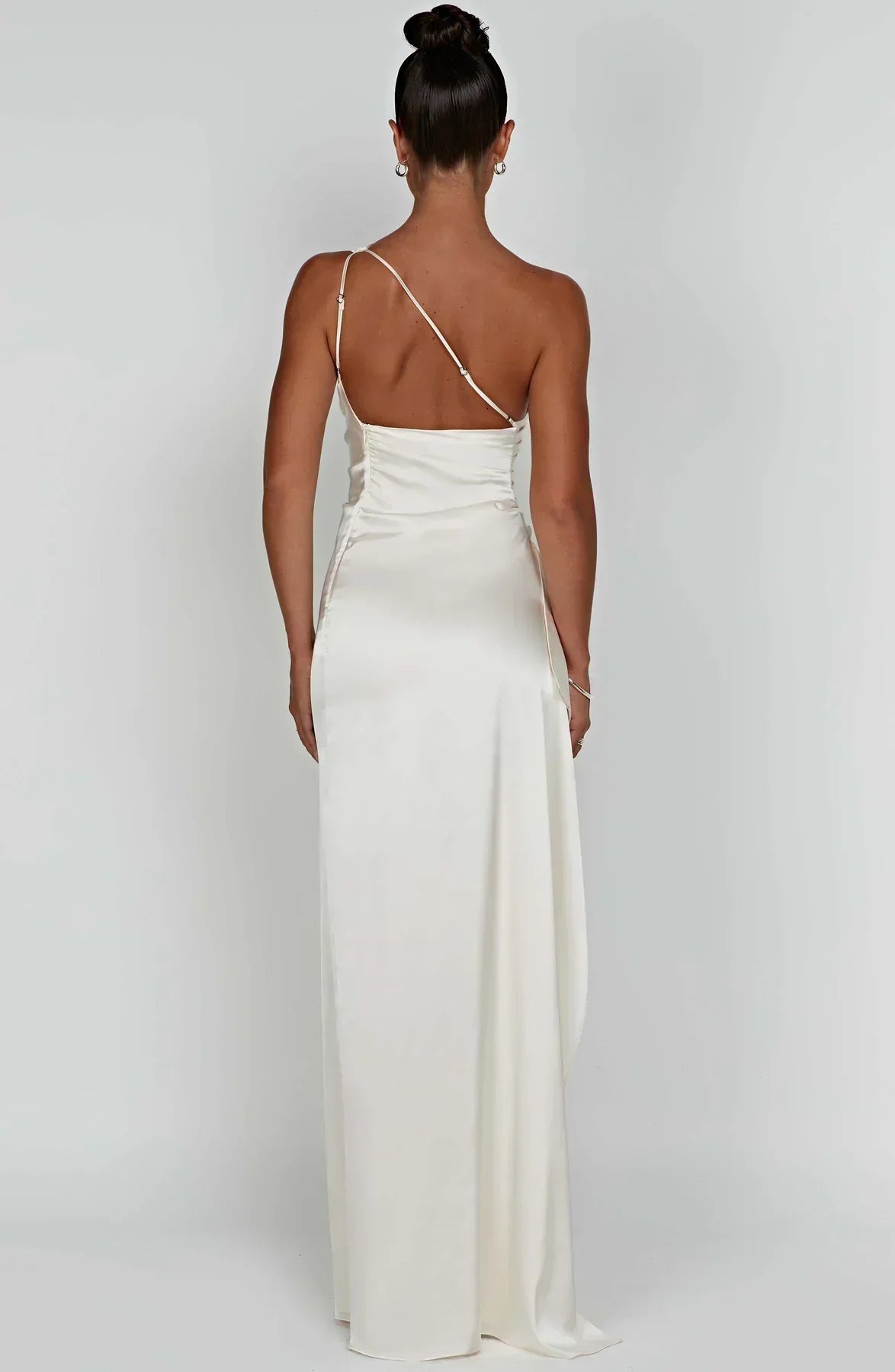 Elegant Satin One-Shoulder Maxi Evening Dress with High Slit