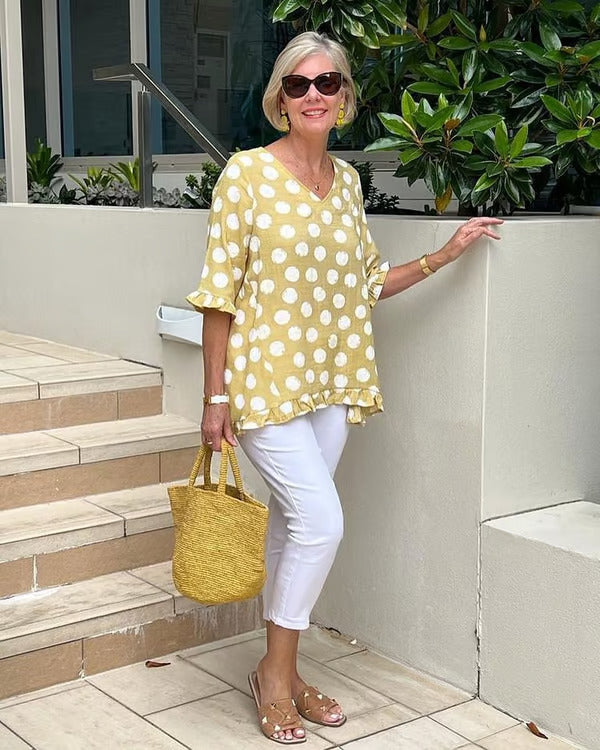 Comfortable Polka Dot Tunic for Women with Short Sleeves
