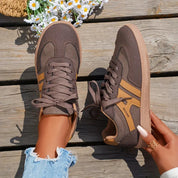 Thirza - Retro sneakers with a casual look