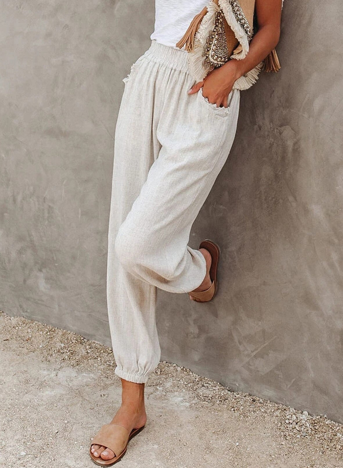 Lightweight Jogger Pants with Elastic Waist and Pockets