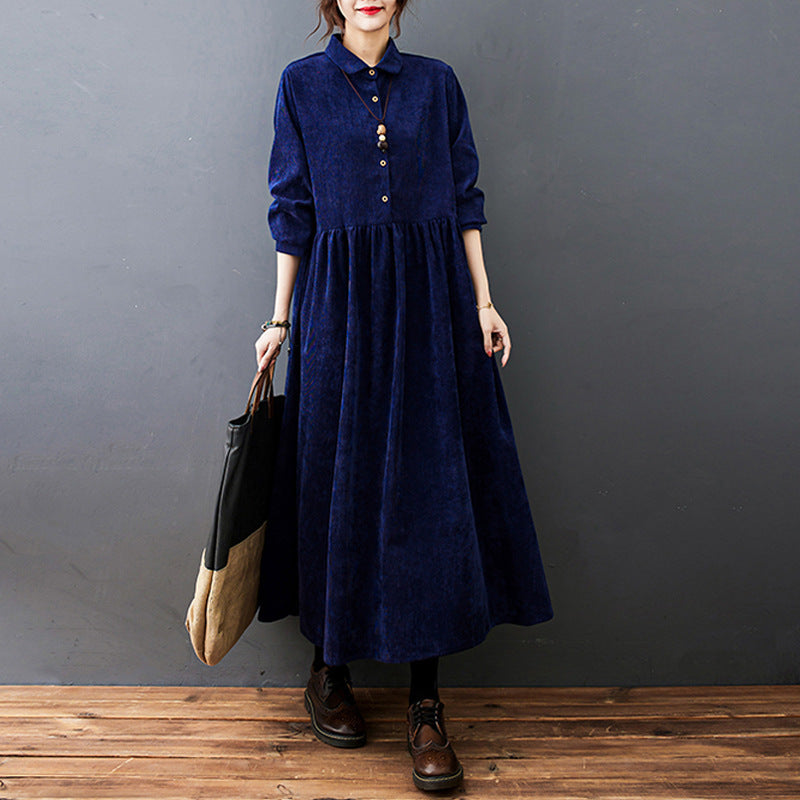 Vintage Women's Maxi Dress with Long Sleeves and Button Closure