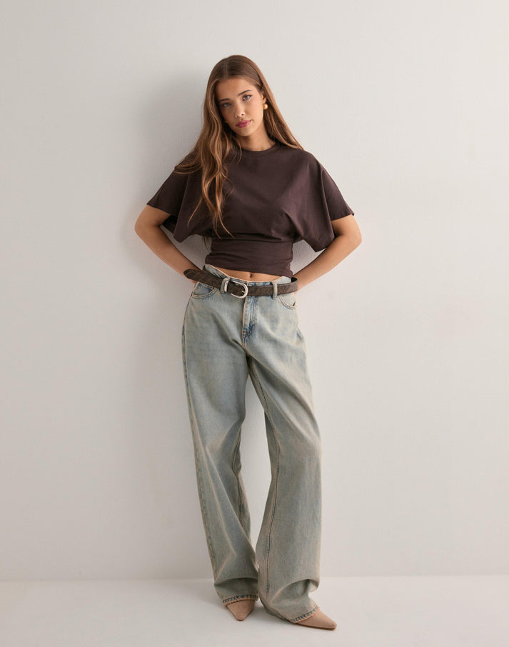 Casual T-Shirt with Wide Sleeves and Waist Fit for Women