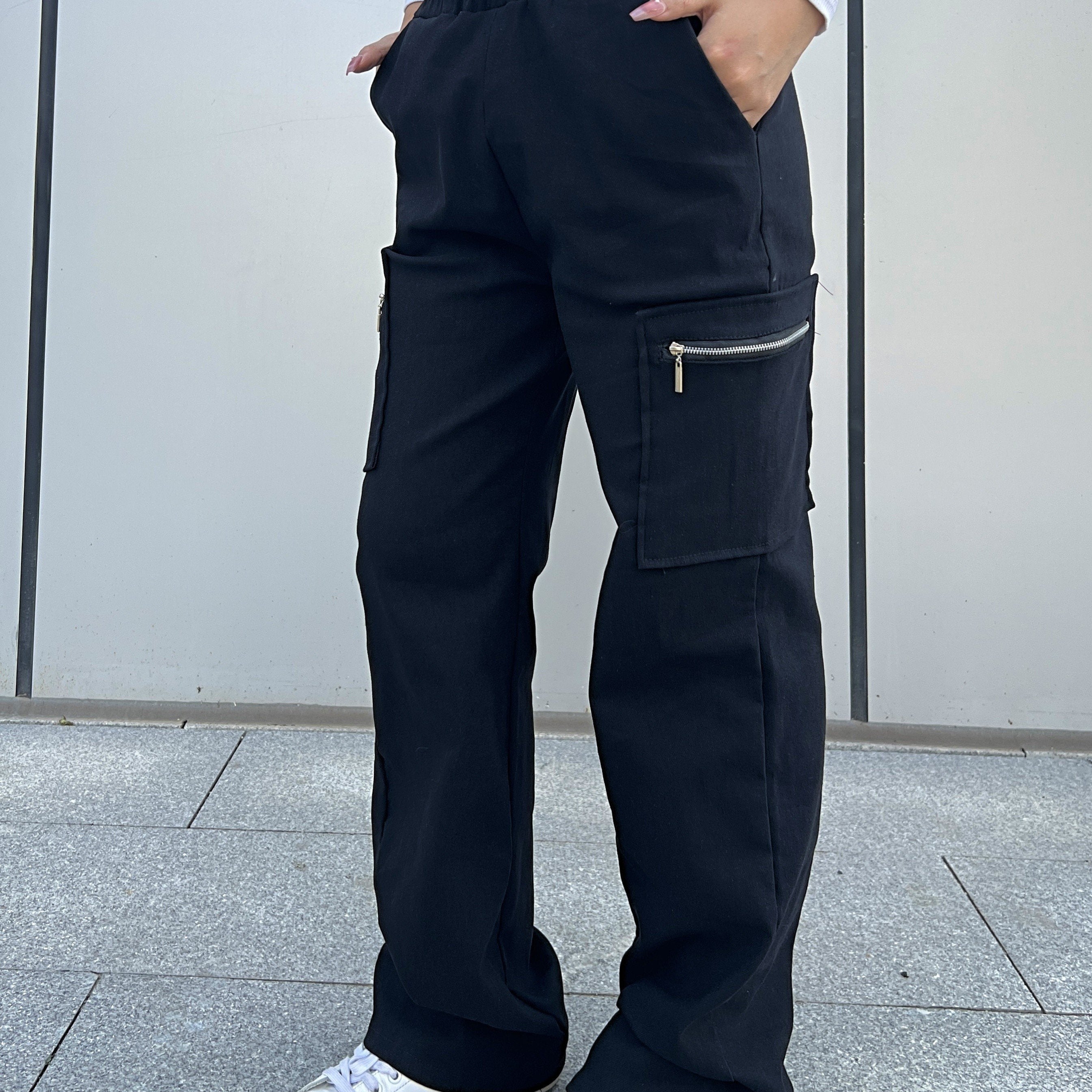 Comfortable Cargo Pants for Women with Elastic Waist