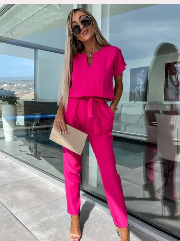 Elegant Jumpsuit Set for Women with Short Sleeves and Belt