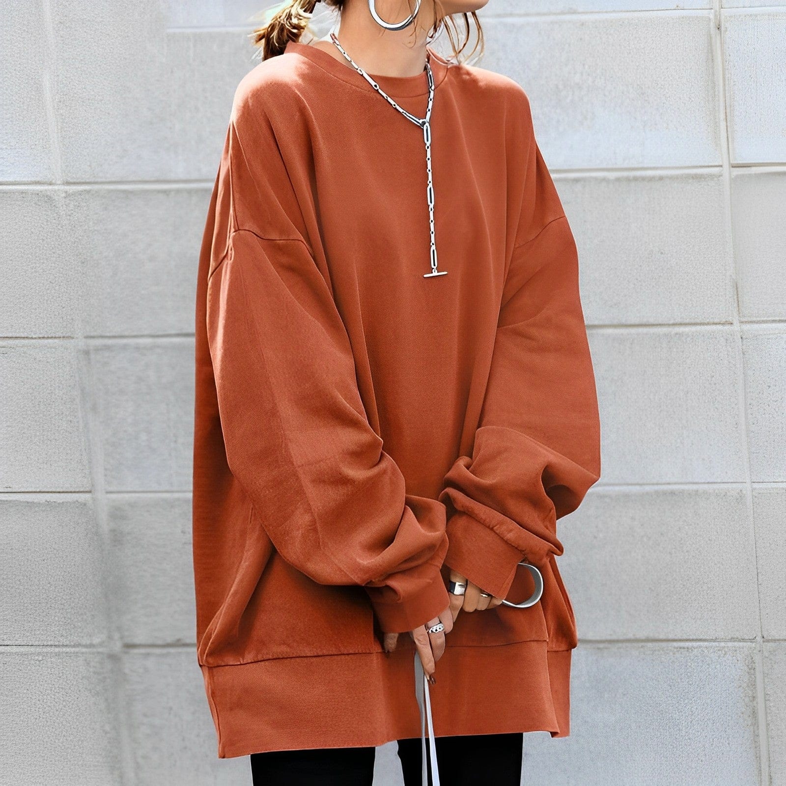 Oversized Women's Sweatshirt with Crew Neck and Long Sleeves