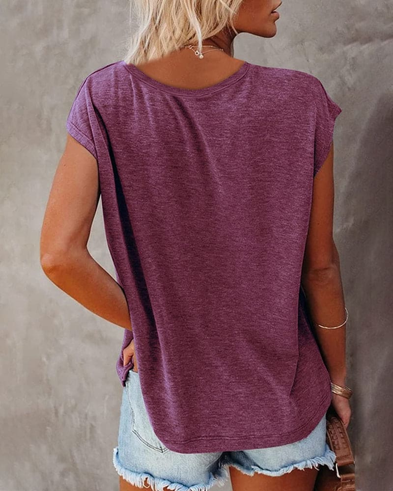 Comfortable Women's Summer Top with V Neck and Loose Fit