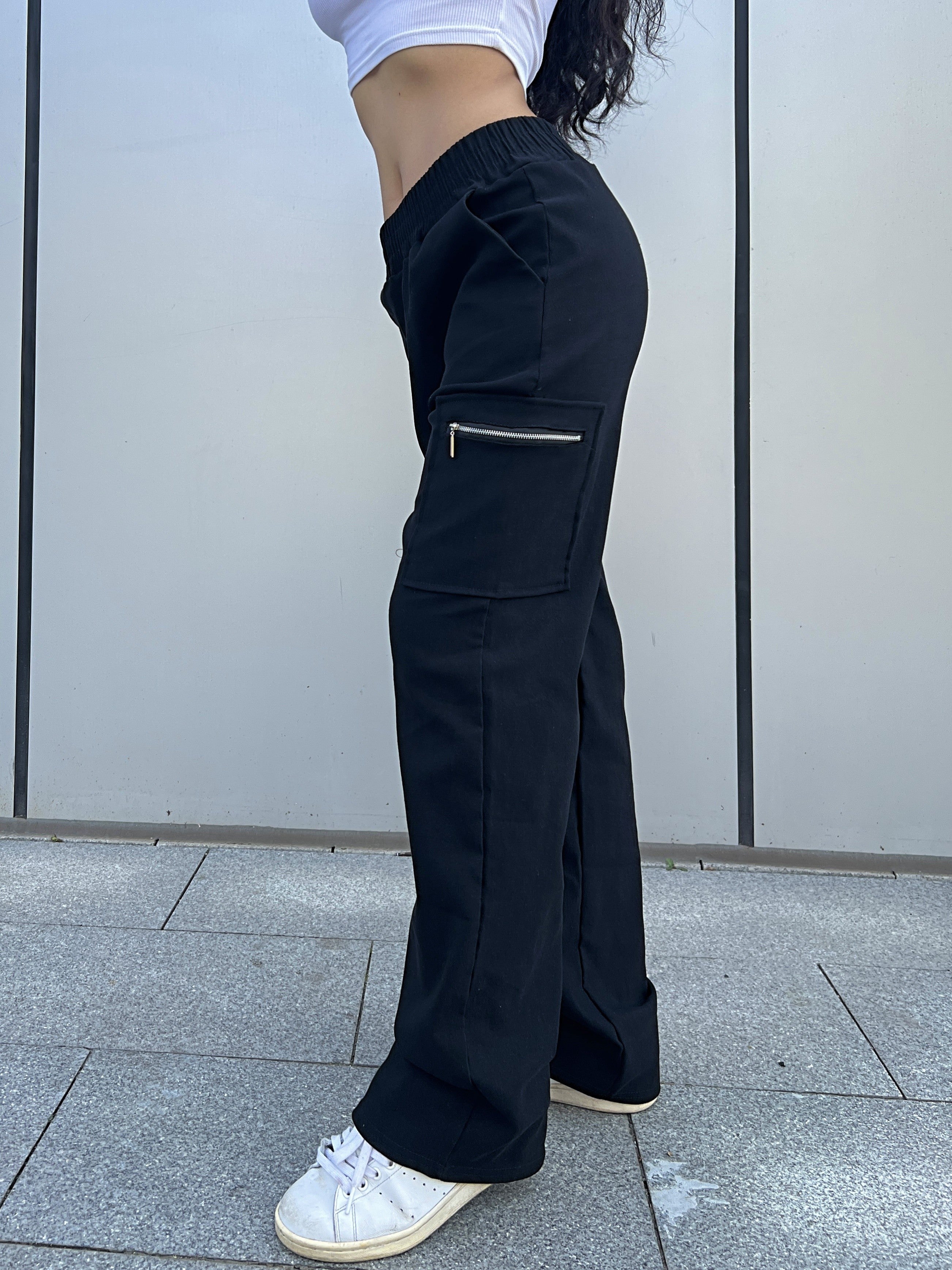 Comfortable Cargo Pants for Women with Elastic Waist