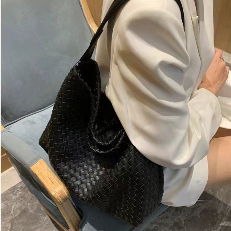 Feline Clean Tote Bag