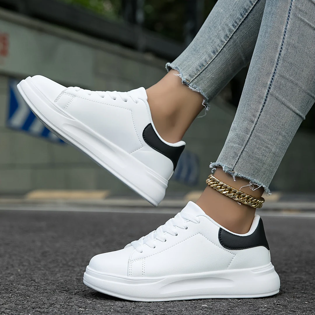 Lightweight Platform Sneakers with Laces for Women