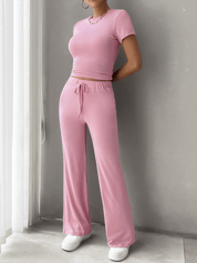 Comfortable Lounge Set for Women with Crop Top and Drawstring Pants