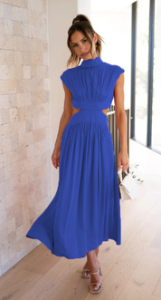 Noa - Maxi dress with stylish cut-out waist