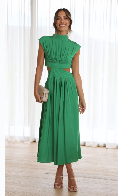 Noa - Maxi dress with stylish cut-out waist