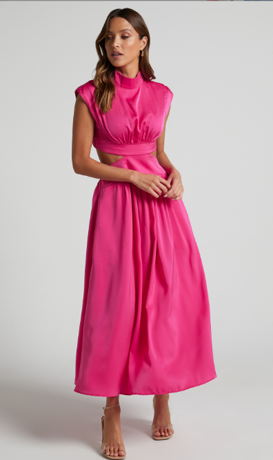 Noa - Maxi dress with stylish cut-out waist
