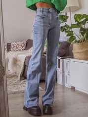 Mirjam - Flared Jeans with Red Star