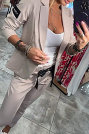 Comfortable Women's Set with Blazer and Slim Fit Pants