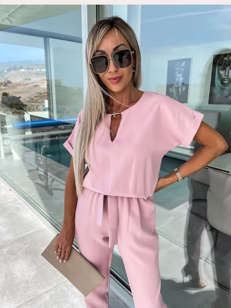Elegant Jumpsuit Set for Women with Short Sleeves and Belt