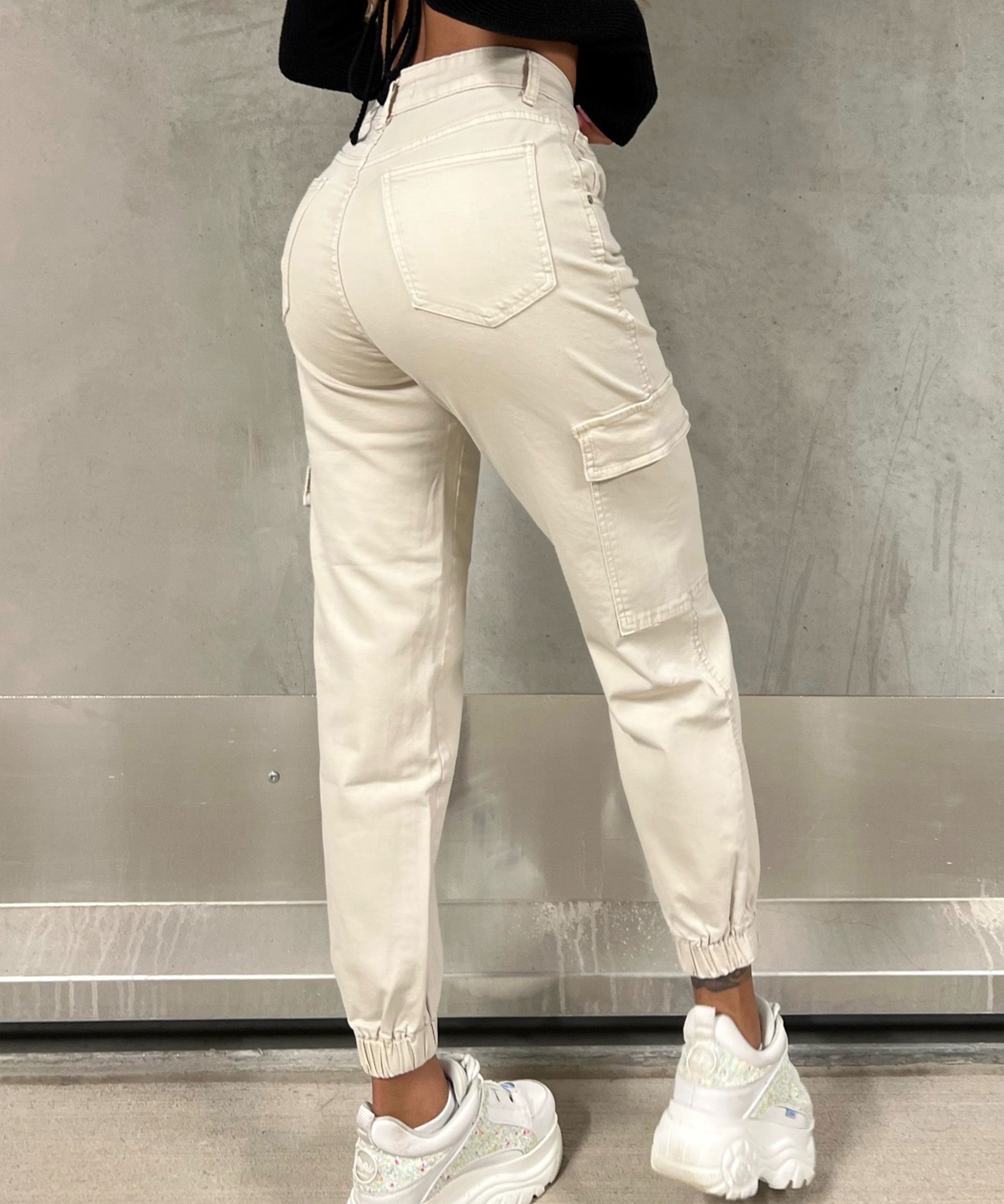 Trendy Comfortable Women's Cargo Pants with Side Pockets