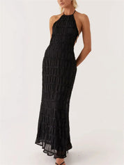 Mila - Elegant Maxi Dress with Halter Neck and Open Back