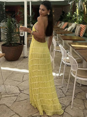 Mila - Elegant Maxi Dress with Halter Neck and Open Back