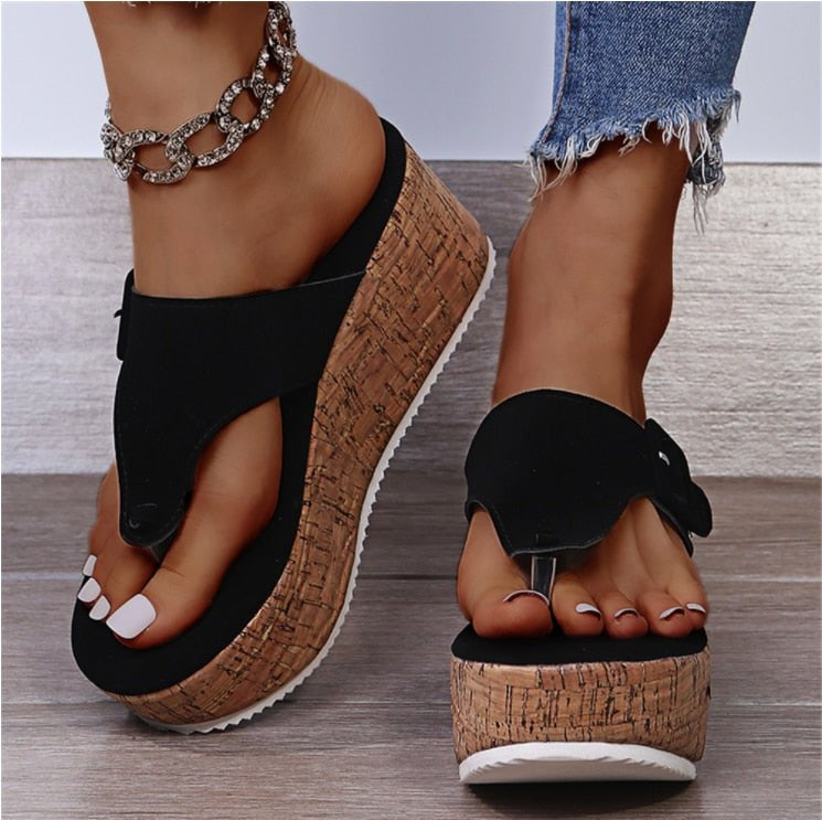 Teen slippers with bow detail and cork sole