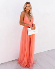 Maylin - Elegant dress with open back and V-neck