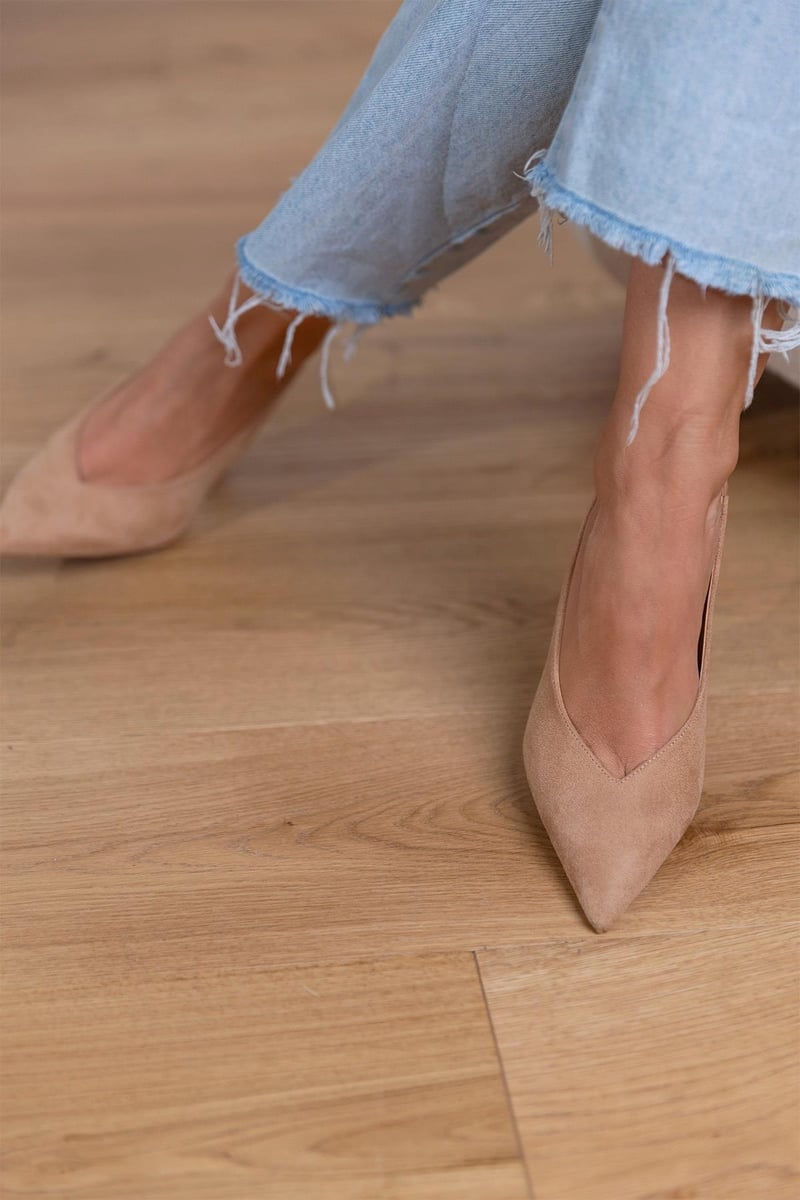 Elegant Women's Nude Slingback Pumps with Pointed Toe and Heel
