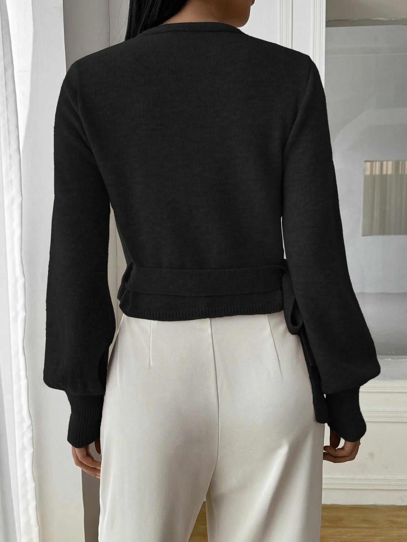 Stylish Knitted Wrap Crop Top with V-neck and Tie Belt
