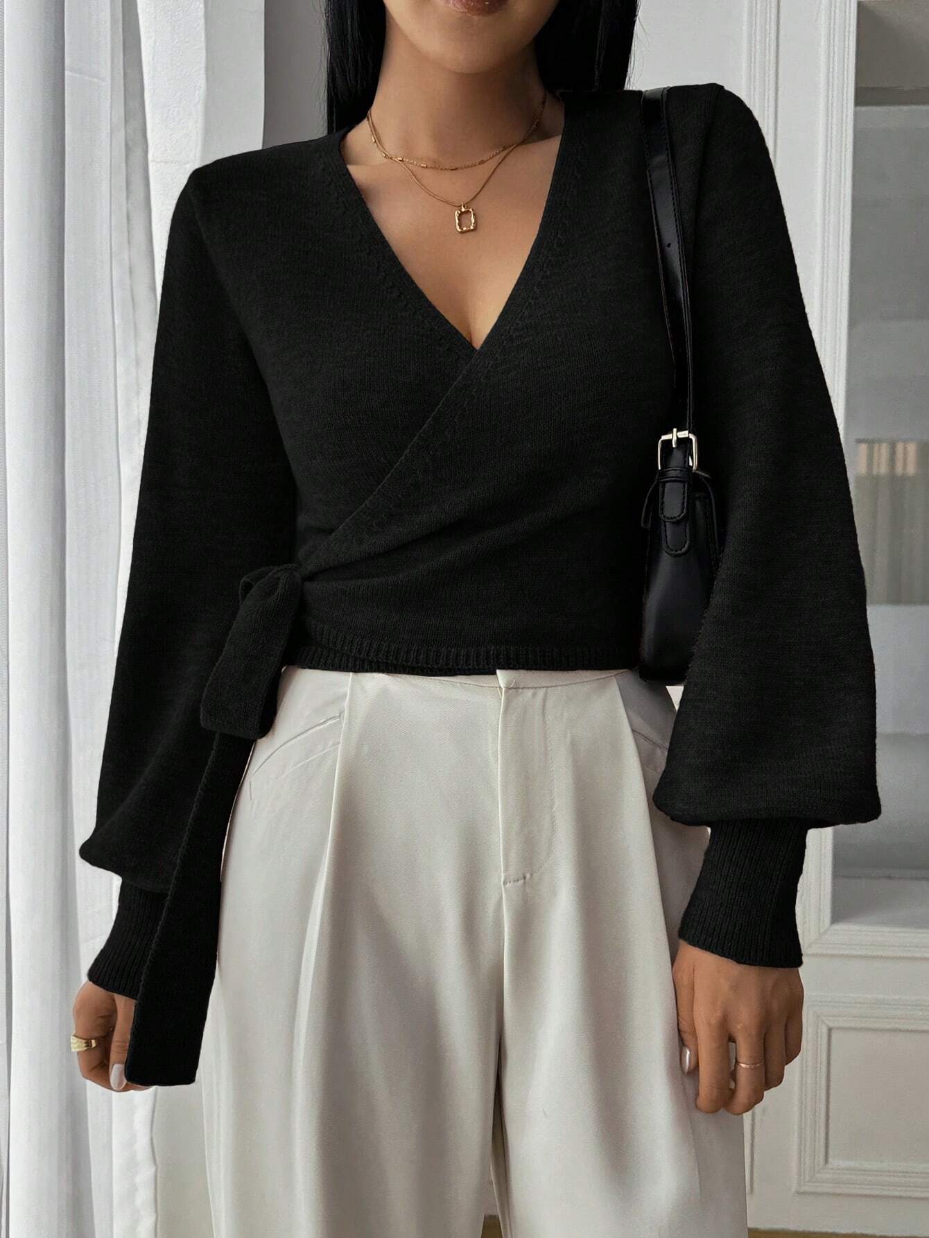 Stylish Knitted Wrap Crop Top with V-neck and Tie Belt