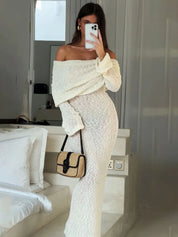 Off-Shoulder Maxi Dress with Long Sleeves Knitted