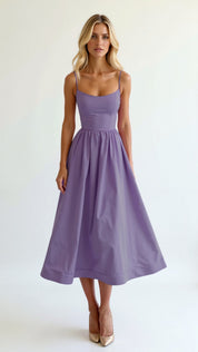 Jolien - Midi dress with spaghetti straps and tailored fit