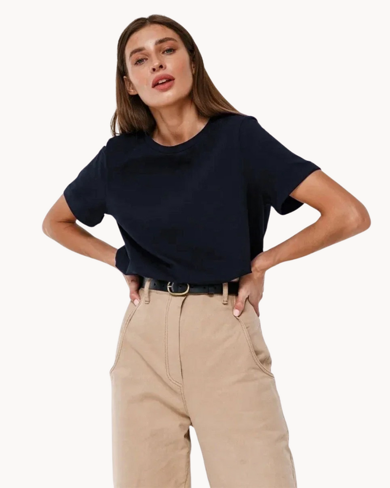 Casual Women's T-Shirt with Timeless Design and Round Neck