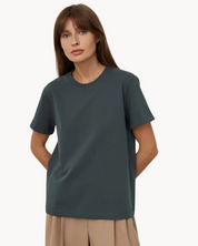 Casual Women's T-Shirt with Timeless Design and Round Neck